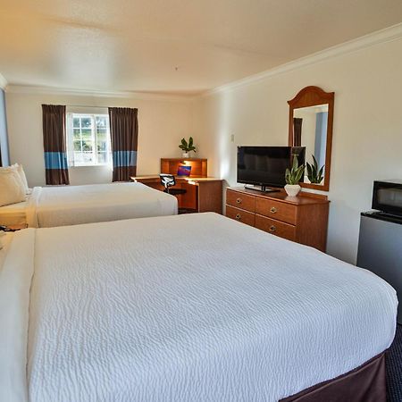 Creekside Inn & Suites Willits Exterior foto